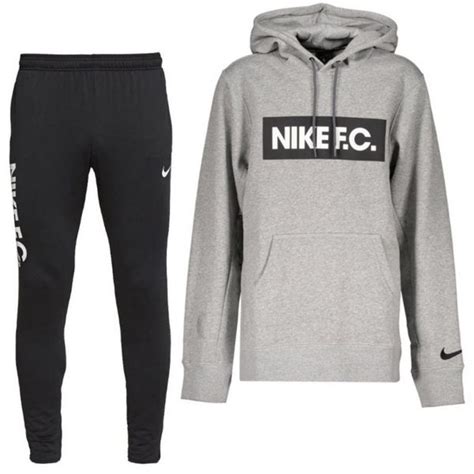 nike f.c trainingspak donkergroen zwart|Zwart Voetbal Trainingspakken .